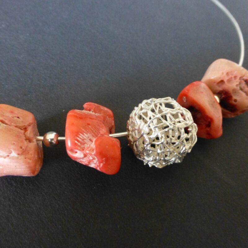 necklace-coral-silver
