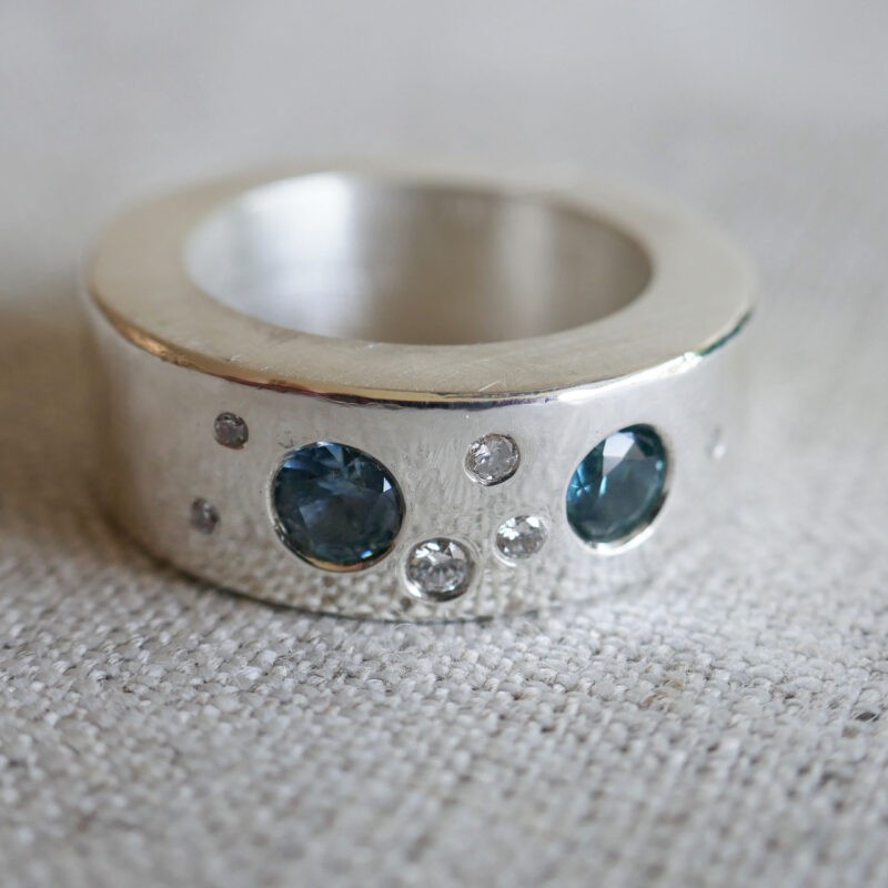 photo-of-diamonds-ring