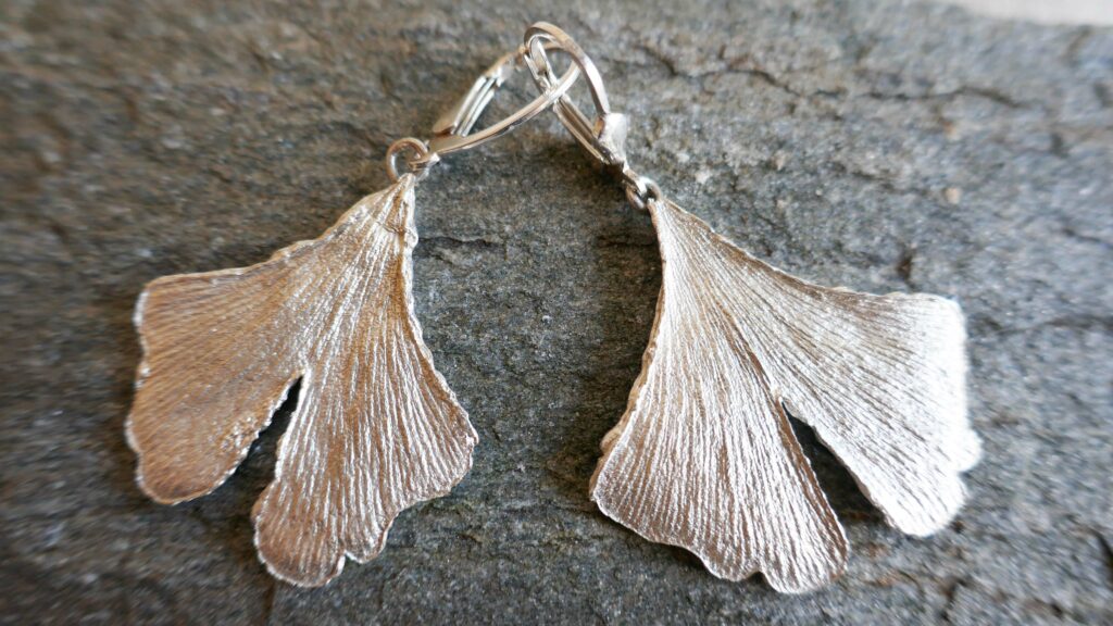 photo-of-ginko-earrings