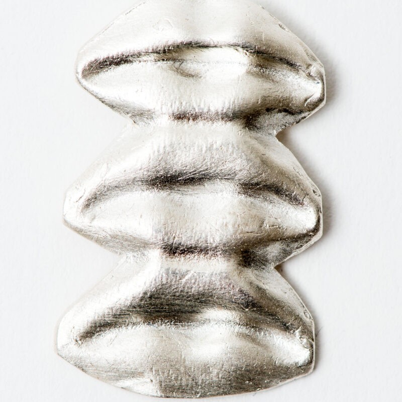 photo-of-lips-pendant