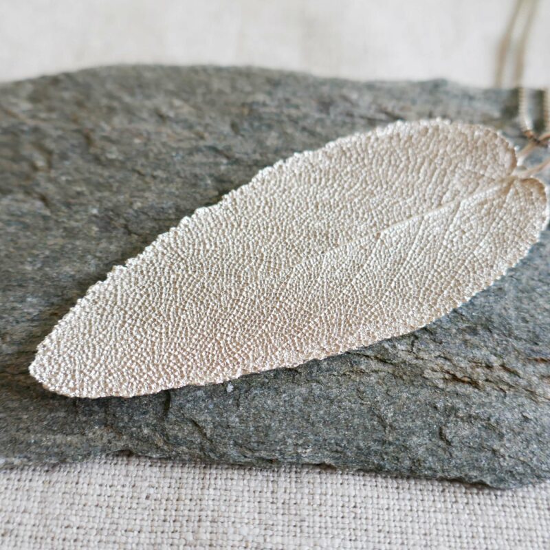 photo-of-sage-pendant