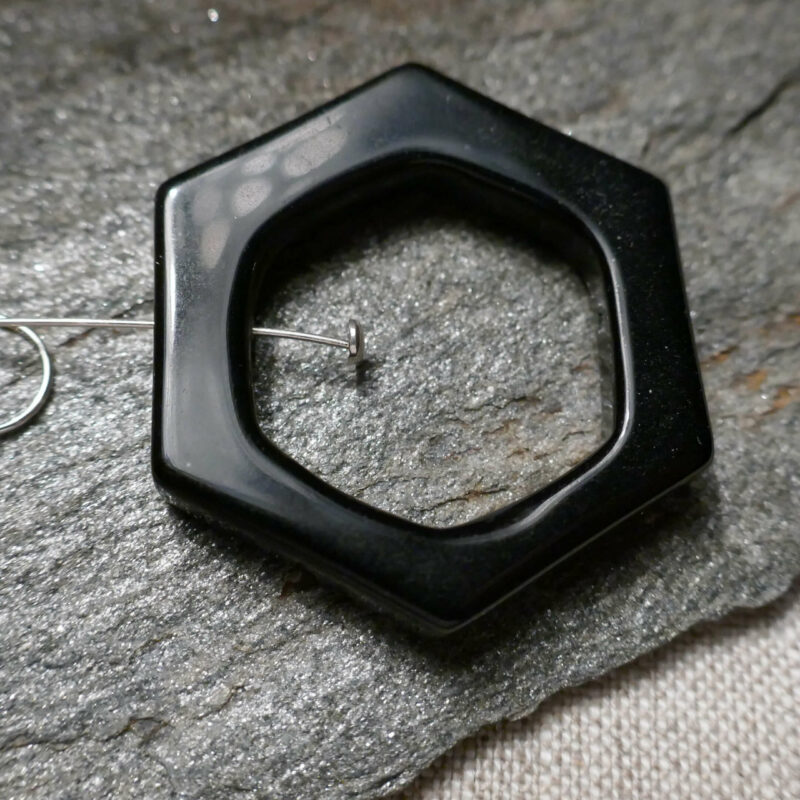 photo-of-earrings-onyx