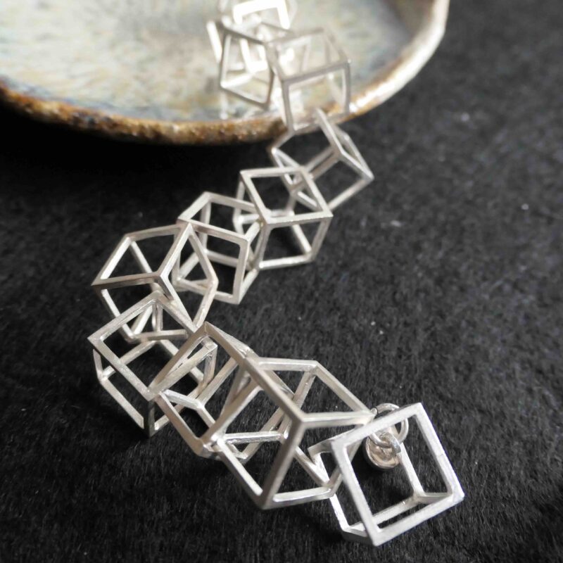bracelet-cubes